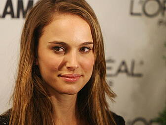 Portman to star with Depp'...